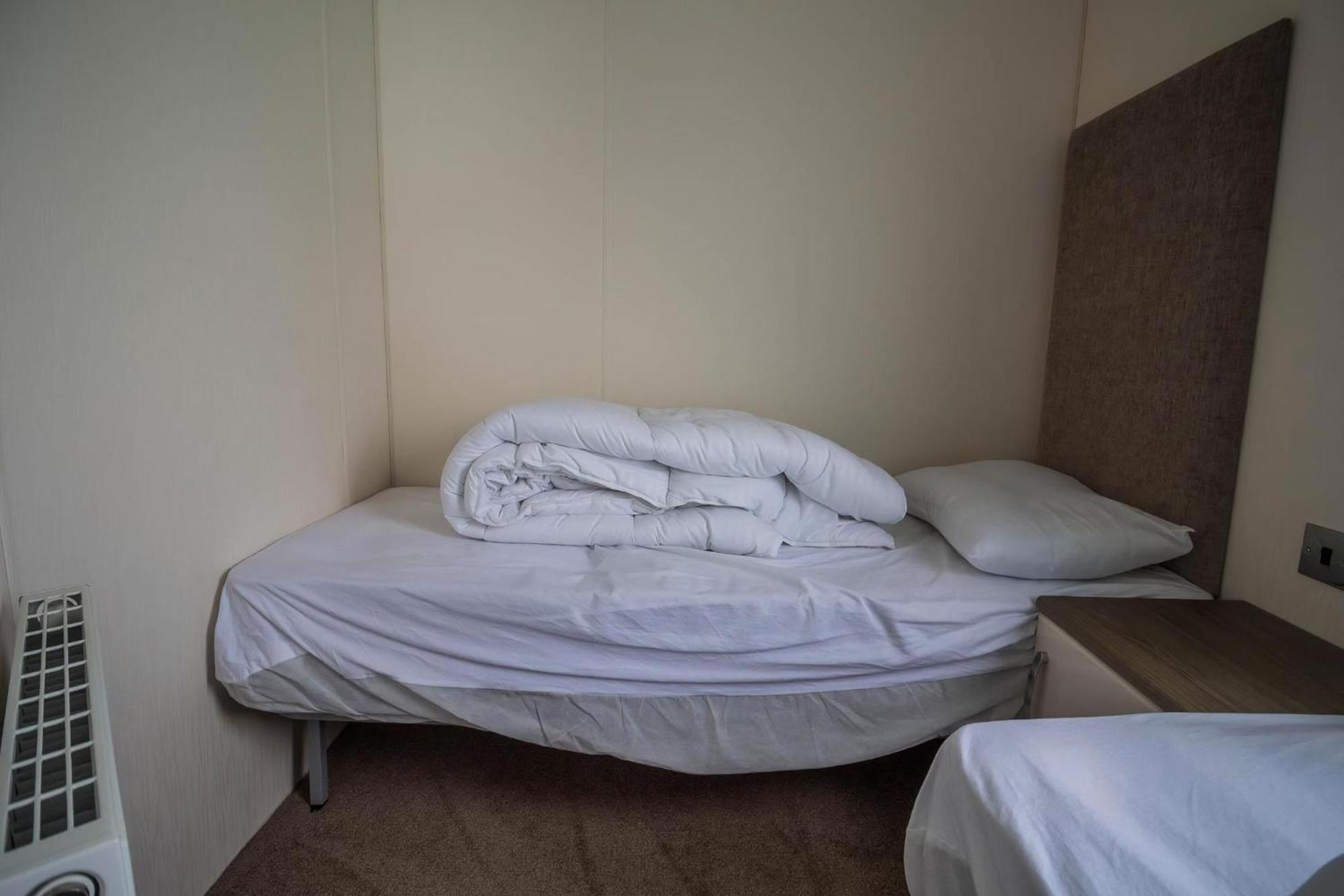 Modern 6 Berth Caravan At Highfield Grange In Essex Ref 26609P Clacton-on-Sea Εξωτερικό φωτογραφία